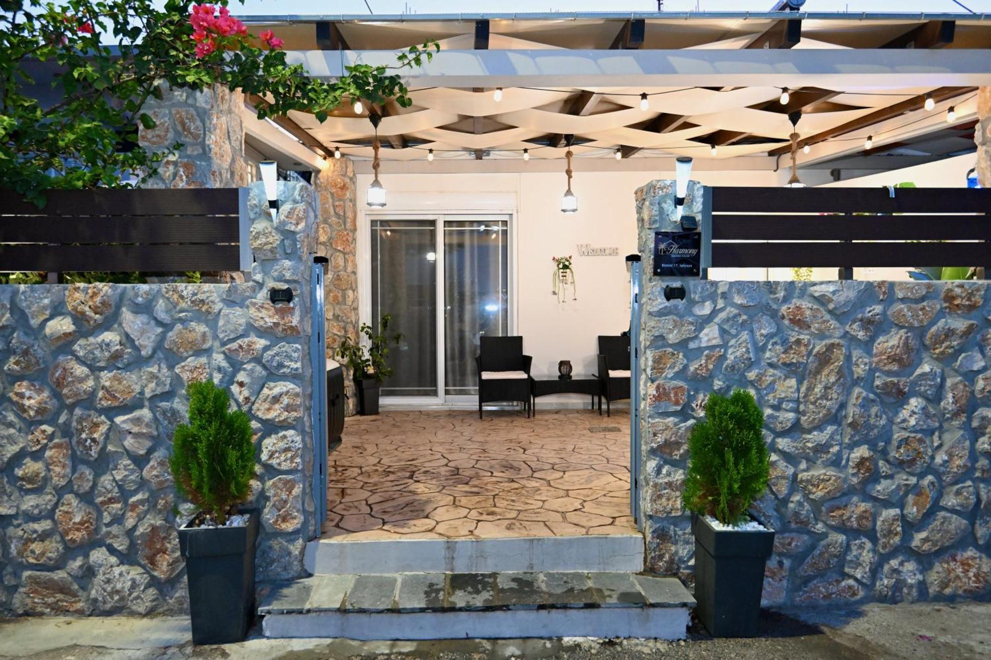 Ferienwohnung Harmony Seaside House Ialysos  Exterior foto
